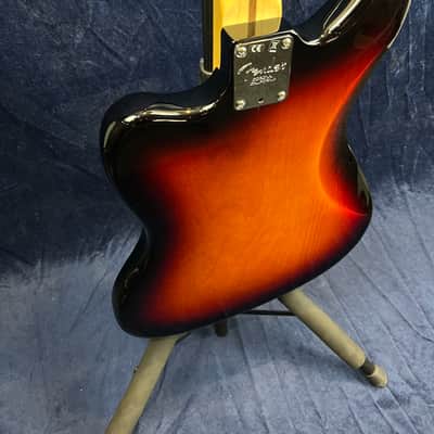 Fender American Professional Jaguar in 3 Tone Sunburst Pre-owned with Case image 9