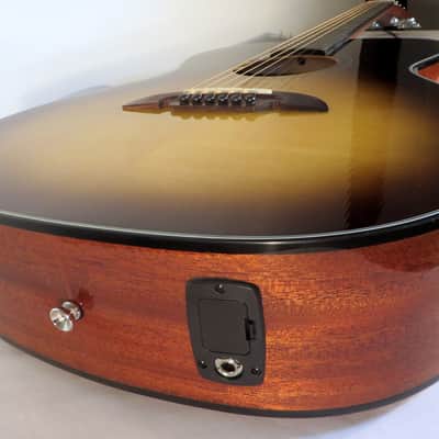 Alvarez Masterworks MF610ESB 50th Anniversary OM Sunburst W/ HSC Solid Wood Never Played 2016 NOS image 17