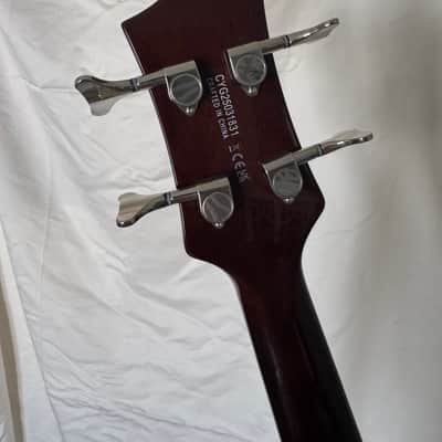 Gretsch Streamliner Jet Club Bass + hard shell case image 3