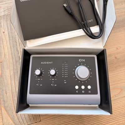 Audient iD14 MKII USB-C Audio Interface 2021 - Black image 5