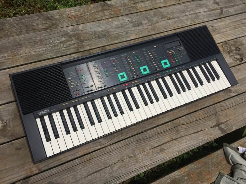 Yamaha PSR-90 FM Synthesizer | Reverb