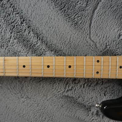 Davison - Tobacco Burst image 12