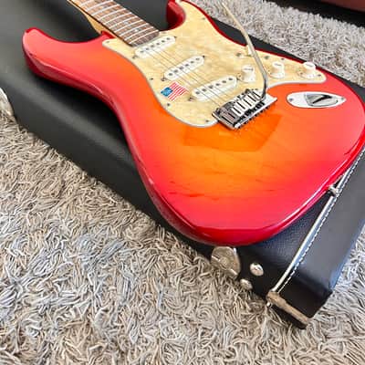 Fender American Deluxe Ash Stratocaster 2005 - Cherry Sunburst image 23