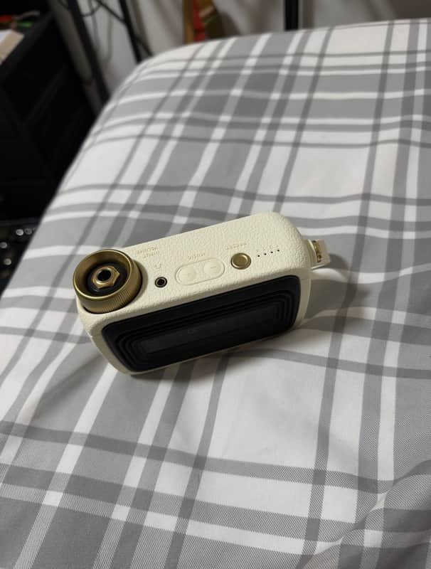 Positive Grid Spark GO Wireless Digital Modeling Guitar Practice Amp 2023 - Present - Pearl White image 1