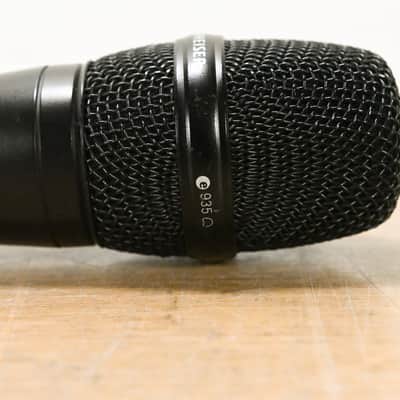 Immagine Sennheiser EW 500 G4-935 Handheld Microphone System - AW+ Band (NO PSU) CG015MN - 13