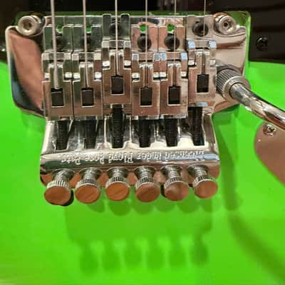 Unbranded Strat-style HH guitar with Floyd Rose - Neon Green image 3
