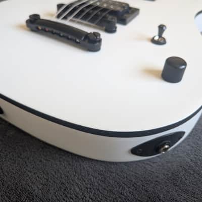 Charvel Joe Duplantier Signature Pro-Mod San Dimas Style 2 HH 2021 Satin White image 7