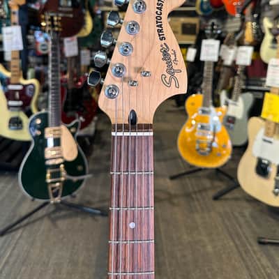 Squier Rolling Rock Town Fair "Collectors Edition" Stratocaster USED image 3