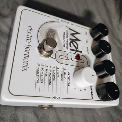 Electro-Harmonix Mel9 Tape Replay Machine 2016 - Present - White image 10