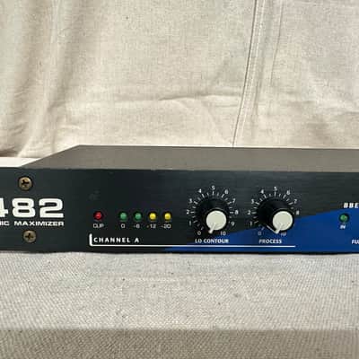 BBE 482 Sonic Maximizer 2000s - Black and Blue image 2