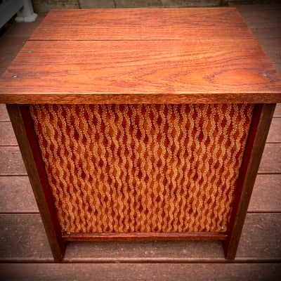 Rotary Connection 1x12 loaded semi open oak guitar speaker cabinet. Vintage Pyle 12” 8 ohm speaker. Vintage unique MCM style. 2026 - Red Oak image 9