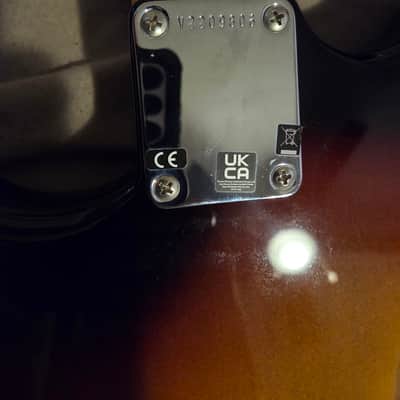 Fender American Vintage II '61 Stratocaster 2022 - Present - 3-Color Sunburst image 3