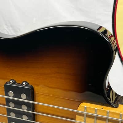 Fender Pawn Shop Reverse Jaguar 4-String Electric Bass MIM - Made in Mexico - 2-Color Sunburst image 3