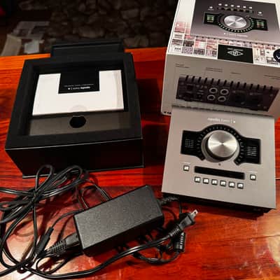 Universal Audio Apollo Twin X QUAD Heritage Edition Thunderbolt 3 Audio Interface 2020 - Present - Gray image 5