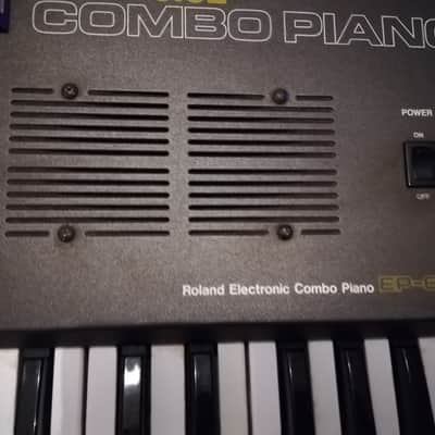 Roland EP-6060 61-Key Dual Voice Combo Piano image 4
