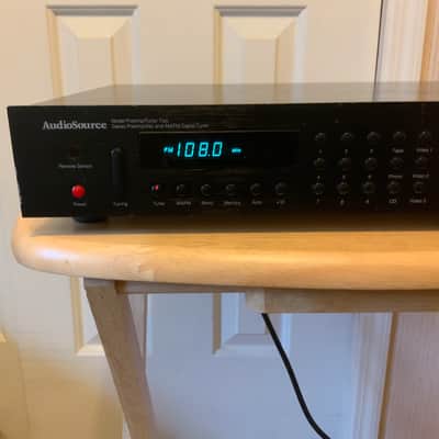 AudioSource Preamp/Tuner Two image 4