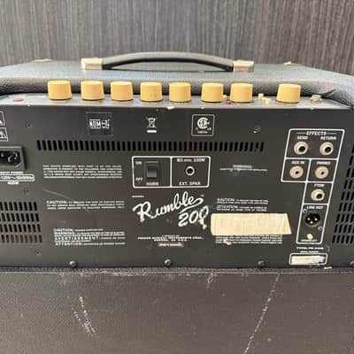 Fender Rumble 200 AMP(200 Watts) image 8