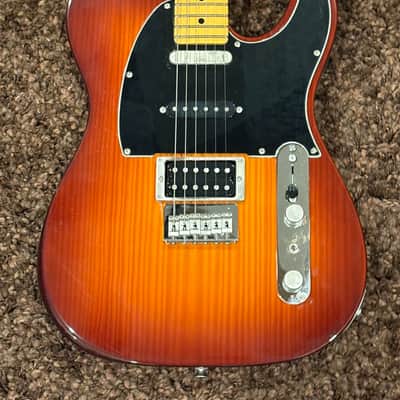 Modern Player Telecaster Plus, Maple Fingerboard, Honey Burst HSS image 2