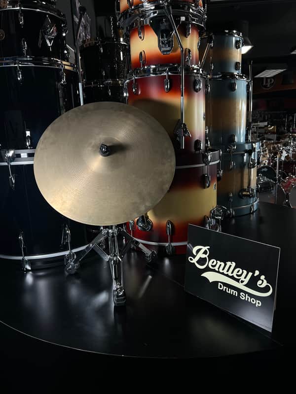 Vintage 70's Zildjian 18" A Crash 1592g. (Bag 3) image 1