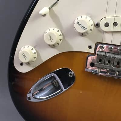 LEFTY! Fender American Vintage ‘57 Reissue Strat Ash Clapton Brownie Tribute Stratocaster Custom Relic Nitro 7.6 Lb HSC image 11