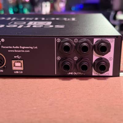 Focusrite Scarlett 8i6 USB Audio Interface Bild 6