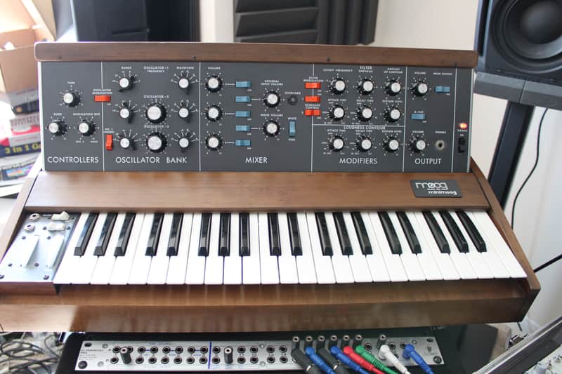 Moog Minimoog Model D 1974 old oscillator board serial #48xx image 1