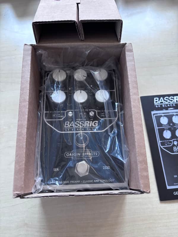 Origin Effects BASSRIG '64 Black Panel