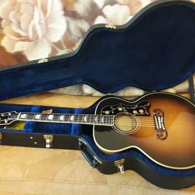 Gibson Gibson SJ-200 Standard Vintage Sunburst 2011 - Vintage Sunburst image 1