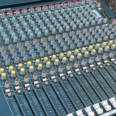 Immagine Allen & Heath MixWizard WZ3 16:2 16-Input Stereo Mixer 2004 - 2013 - Blue - 7