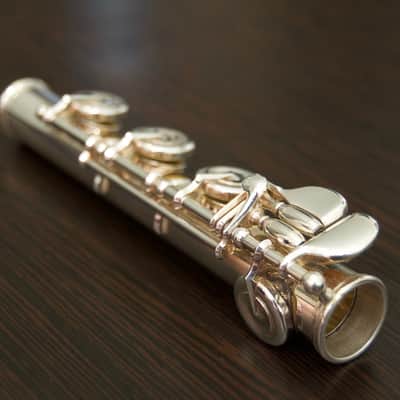 Yamaha YFL-674 Sterling Silver, B Foot, Open Hole, Offset G, Split E, Heavy Wall, C# Trill image 8