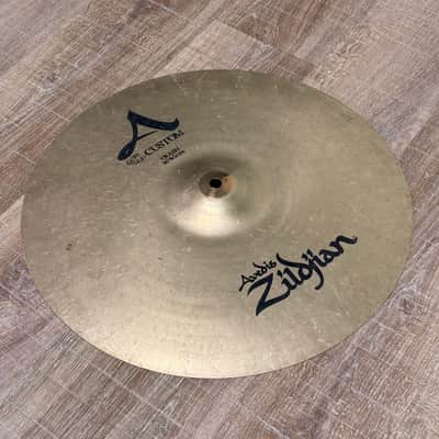 Zildjian 16" A Custom Crash Cymbal 1036g image 6