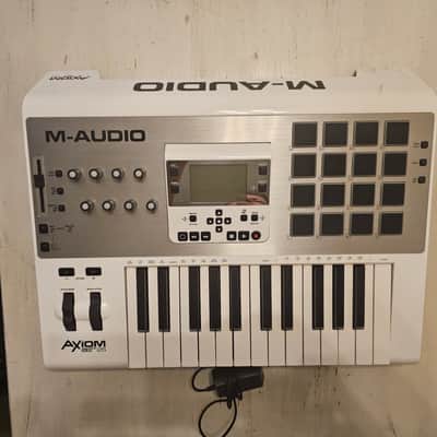 M Audio Axiom 25 Keyboard Controller image 4