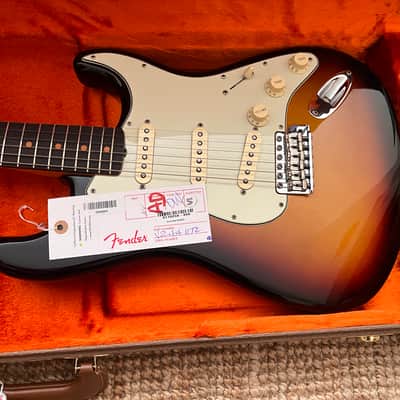 Fender American Vintage II 1961 Stratocaster image 2
