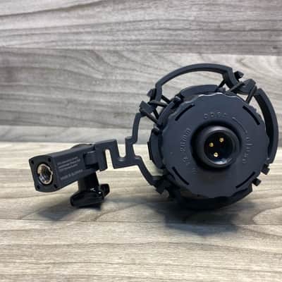 AKG C214 Microphone image 7