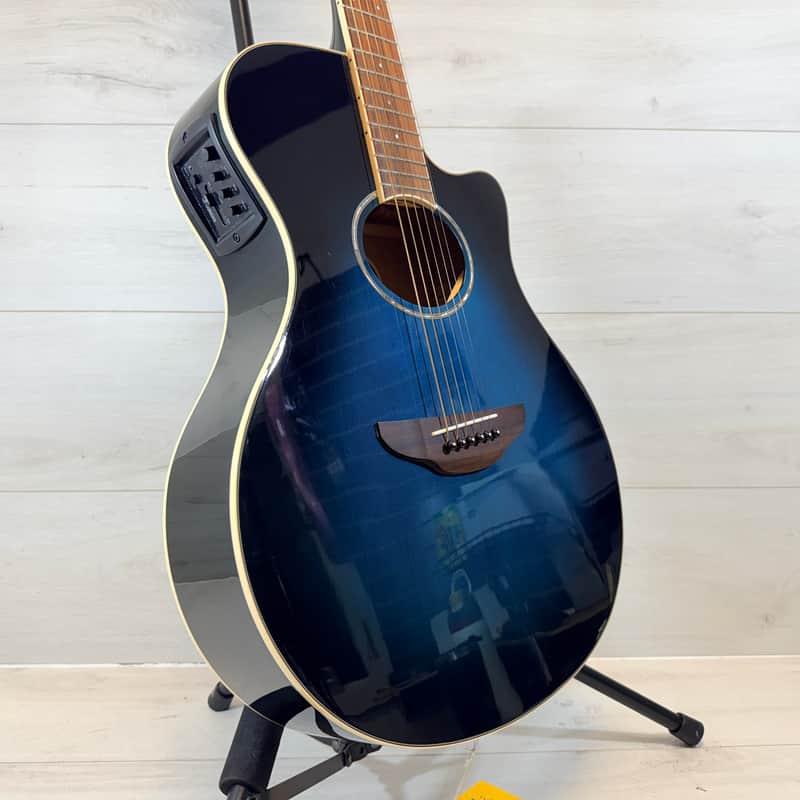 Yamaha APX600 Thinline Cutaway Acoustic Electric Guitar – Blue Burst – Stage Ready Performer 2018
