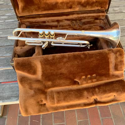 Bach 190S37 Stradivarius Series 50th Anniversary Bb Trumpet 2010s - Silver-Plated image 7