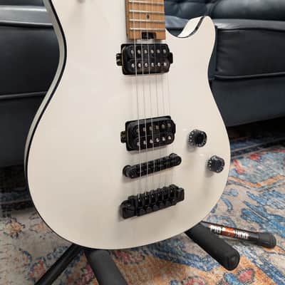 EVH Wolfgang Special TOM 2025 - Present - Husk White image 2