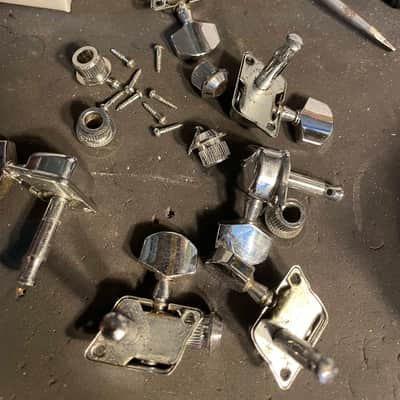 Yamaha unknown 80, 90 - guitar tuning heads image 2