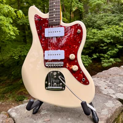 Upgraded Squier J Mascis Jazzmaster with Iola Sunday Handwound Pickups and Fender Bridge / Tremolo
