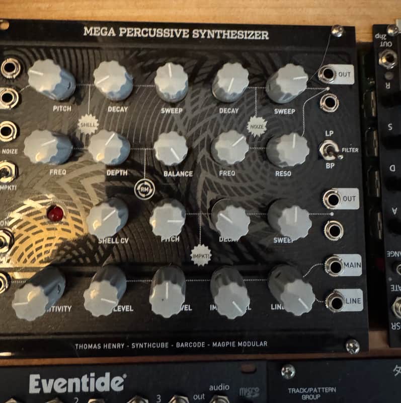 Thomas Henry Mega percussive synthesizer - Black image 1