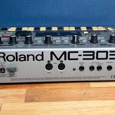 Roland MC-303 Classic Groovebox - Silver image 6