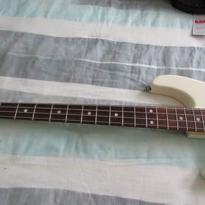 G&L SB-1 Lefty 1996 White image 3