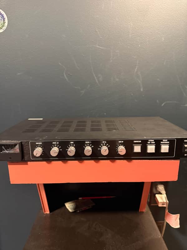 Warm Audio Bus-Comp 2-Channel VCA Bus Compressor 2020 - Present