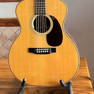 Ultra Rare Martin GP-28E 2018 - Only 56 Made - Factory L.R. Baggs Anthem Upgrade - Mint Condition⁠ image 1