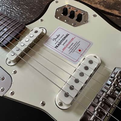 Fender Made in Japan Traditional 2025 Collection '60s Jaguar Competition Black image 8