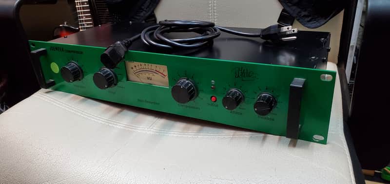 JOEMEEK C2 光学式コンプレッサー / ステレオ JoeMeek C2