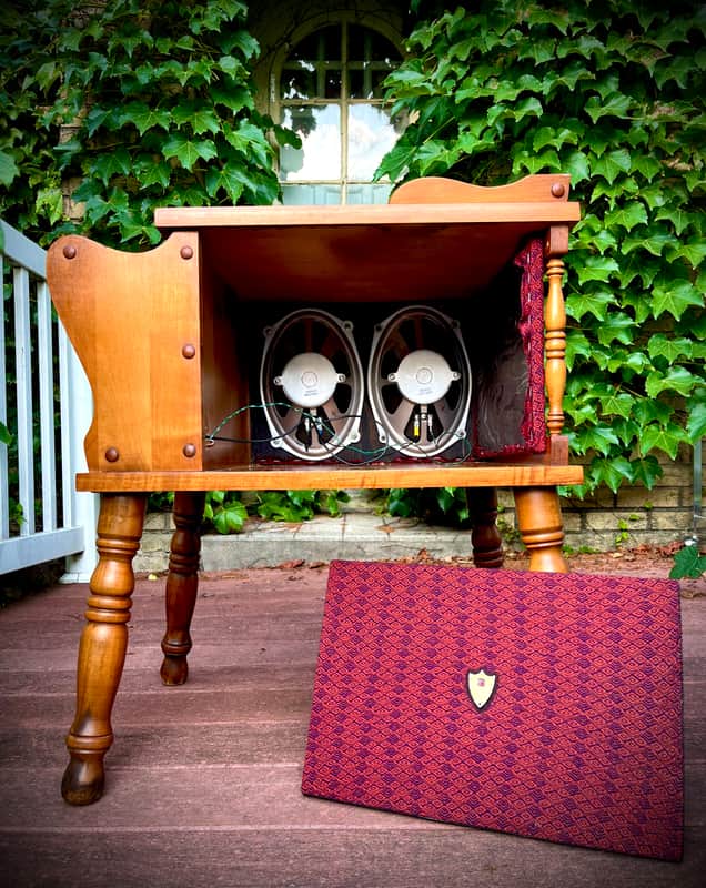 Rotary Connection Solid Maple 2 6x9 guitar 2 speaker cabinet/side table/music sheet holder on legs! 2 vintage 6x9 speakers. Open or closed back optional. 16 ohms. Vintage colonial style. Switchcraft jack. 2026 - Maple Wood image 1