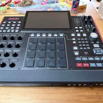 Akai MPC X Standalone Sampler / Sequencer 2017 - Present - Black image 4