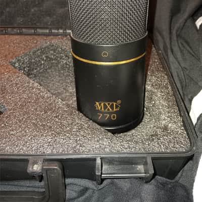 MXL 770 Complete Small Diaphragm Cardioid Condenser Microphone with Boom Arm 2019 - Present - Black image 2
