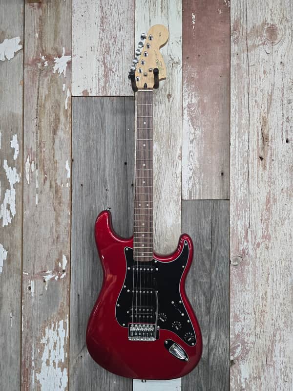 Squier Affinity Series Stratocaster HSS with Rosewood Fretboard